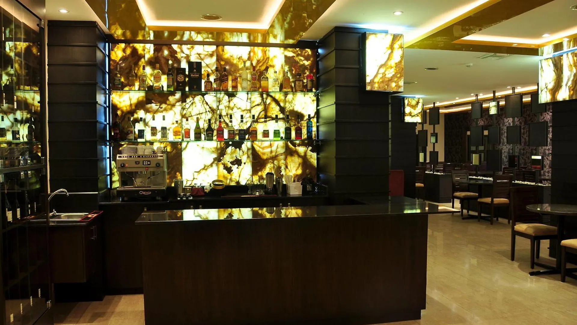 ****  Hotel Marcelius Guayaquil Ecuador